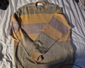 Fairway & Greene Men's Gray and Yellow Crewneck Sweater